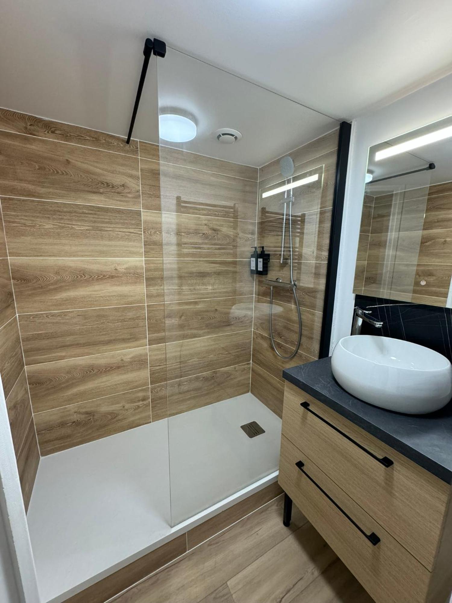 L'Annerie - Piscine Apartment Ла Куард-сюр-Мер Екстериор снимка